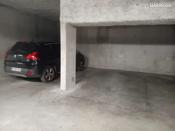 À LOUER - Parking sécurisé à Nanterre