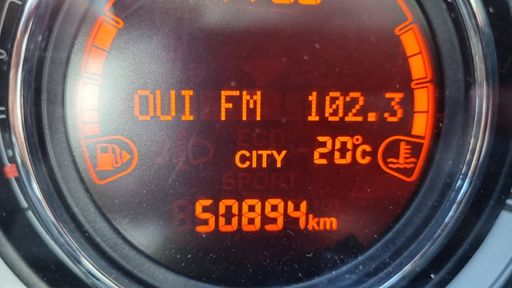 Fiat 500 1.2 69 - Lounge – 2015 – 50894 km – Essence – Boîte Manuelle — photo 2