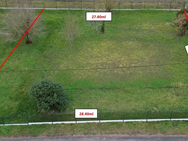Terrain Constructible 900m2 - 36 000
