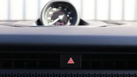 Porsche Cayenne Electric 442ch — photo 17