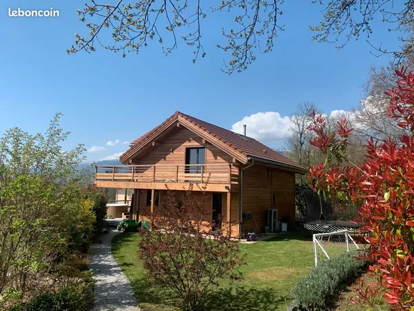 Vue Exceptionnelle sur le Mont-Blanc, entre Nature et Genève