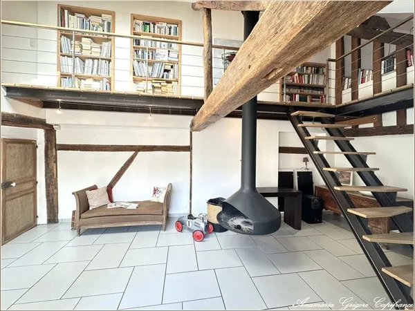 Immeuble à vendre COURVILLE SUR EURE (28) habitation+local commercial loué