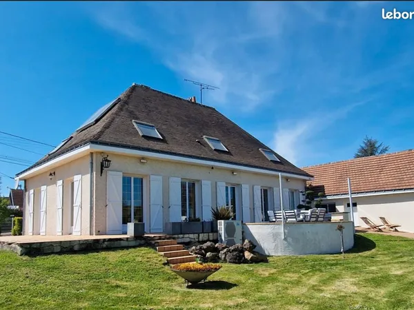 Maison 7 pièces 167 m²