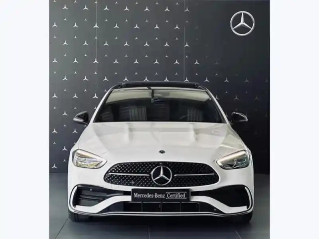 Mercedes Classe C 200 berline amg line — photo 28
