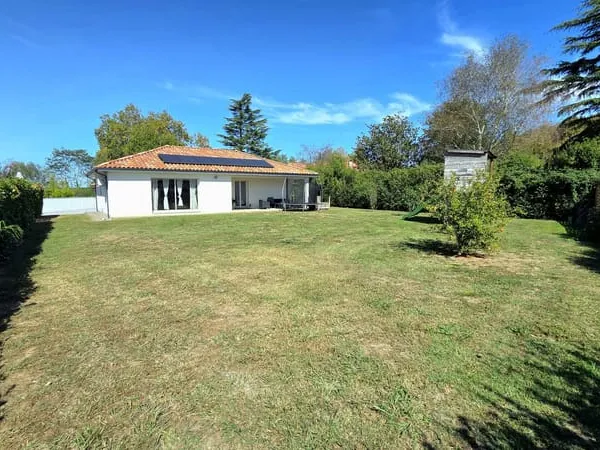 Maison T4 plain-pied de 2017 Terrain 1 084 m2 Annexe 43