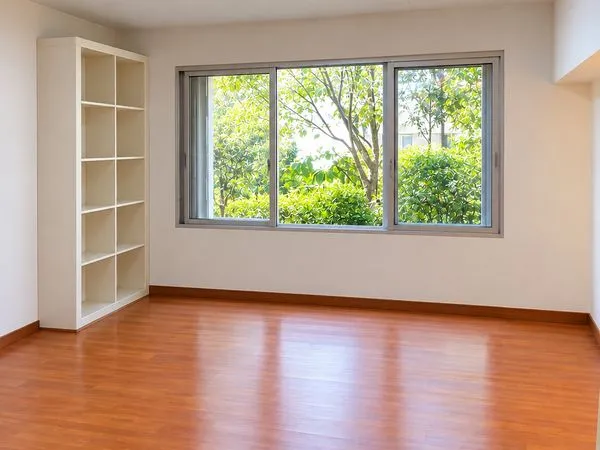 Bureau 55 m² avec parking - Paris 20 - Professions libérales