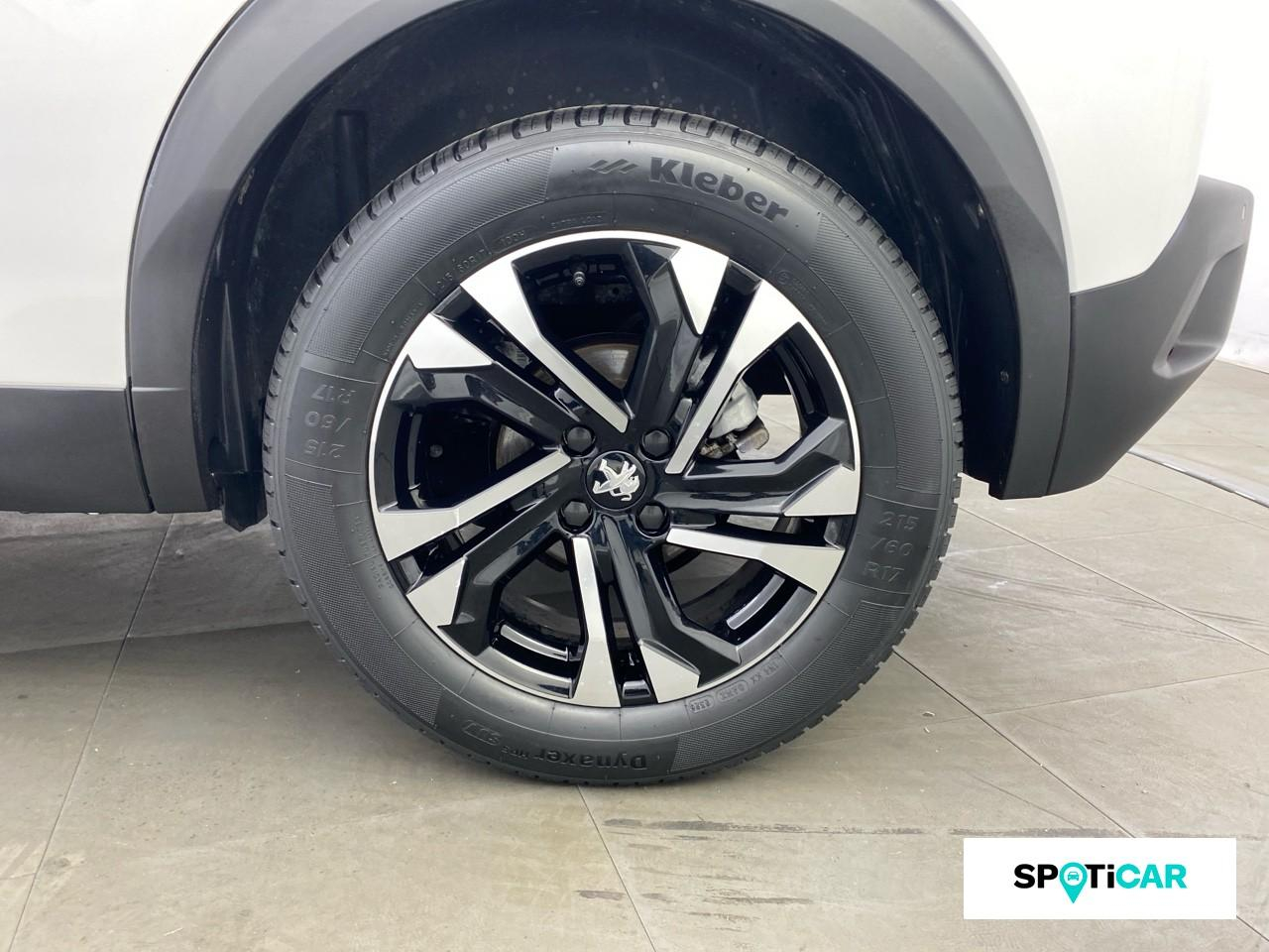 Peugeot 2008 1.5 bluehdi 110ch s&s allure pack — photo 11