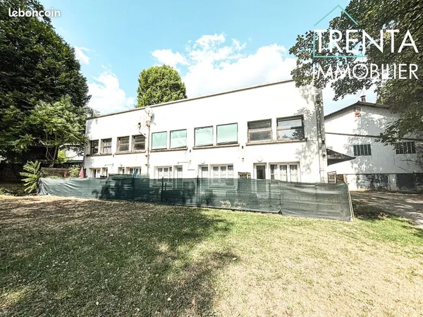 Immeuble 160 m²