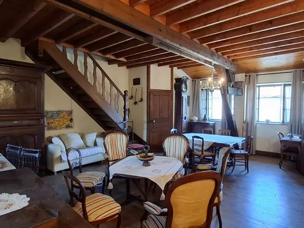 Maison de village 7 pièces 160 m²