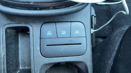 Ford Fiesta 1.0 Ecoboost 100 - Cool & Connect – 2019 – 135461 km – Essence – Boîte Manuelle — photo 3