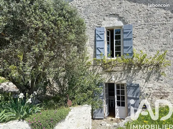 Maison de village 8 pièces 260 m²