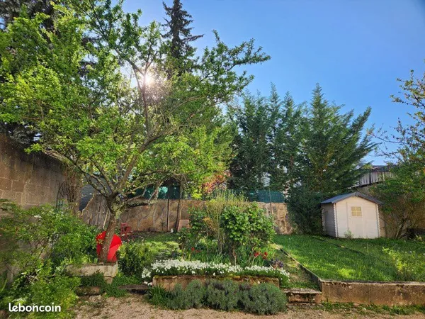 Appartement duplex avec jardin