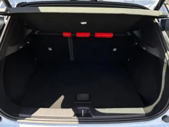 Volvo Ex30 single extended range 272ch ultra — photo 10