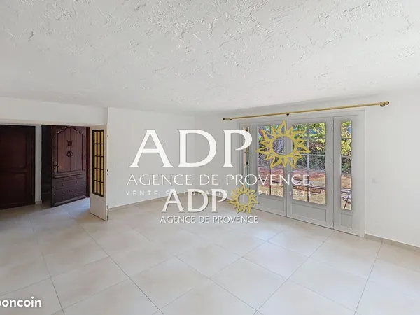 Appartement 5 pièces 154 m²
