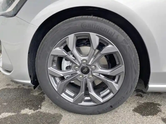 Ford Focus 1.0 flexifuel mhev 125ch st-line x — photo 14