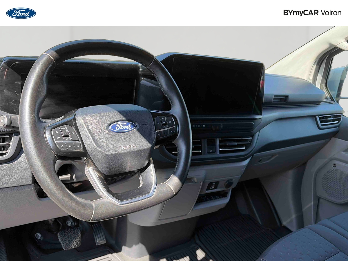 Ford TRANSIT CUSTOM FGN 320 L1H1 2.0 ECOBLUE 170 CH BVA8 4X4 — photo 9