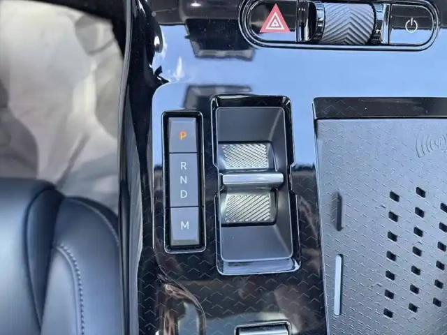 Citroën C5 Aircross hybride 145 ch e-dcs6 — photo 94