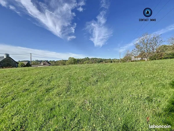 Terrain 1930 m² Sadroc