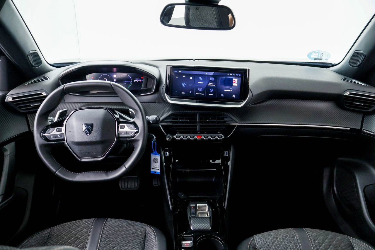 Peugeot 2008 — photo 11