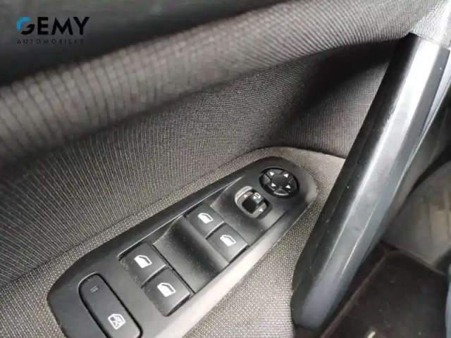Peugeot 308 bluehdi 100ch s&amp;s bvm6 — photo 68