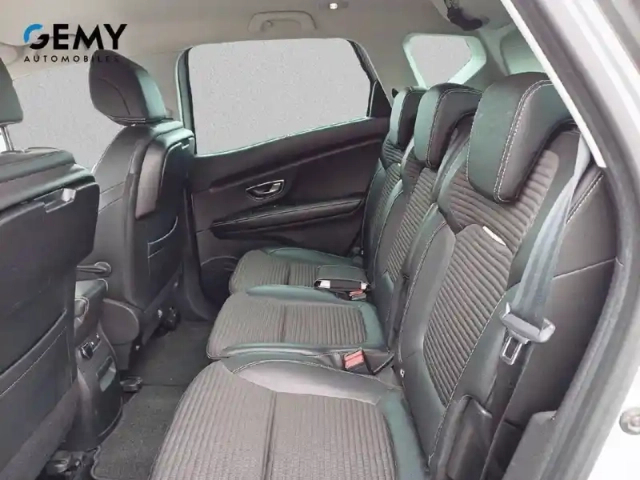 Renault Scenic tce 130 energy — photo 25