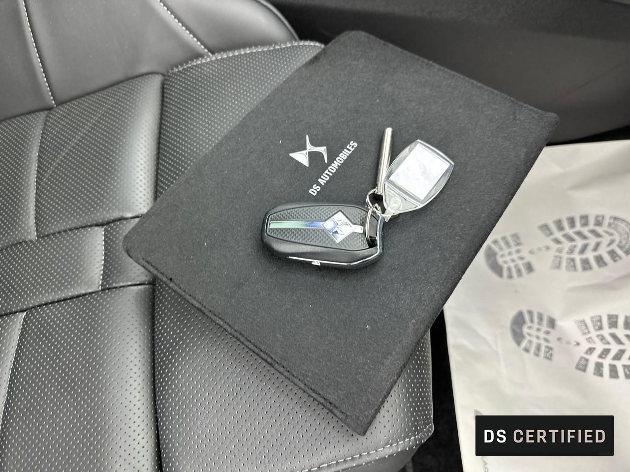 Ds Ds 7 crossback hybride rechargeable e-tense 360 eat8 4x4 performa — photo 33