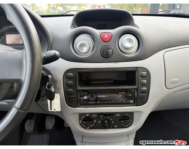 Citroën C3 1.4i Pack Clim 75Ch occasion - Essence - 2004 - 109 000 km - 3 990 € - Yerville (Seine-Maritime) 992786227527 — photo 16