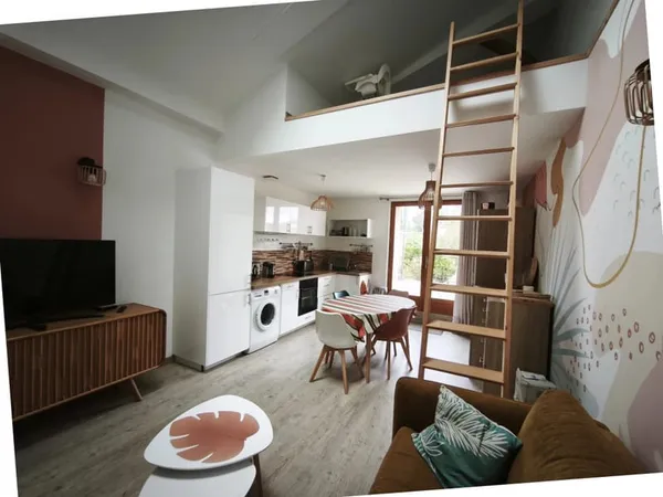 Charmant appartement T2 rénové à Pouillon