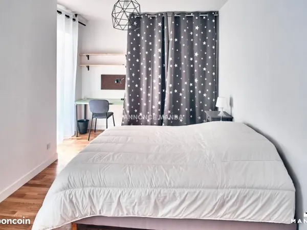Chambre 5 pièces 17 m²