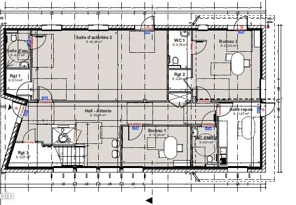 RARE : un plateau professionnel entier de 170 m², entièrement privatisé, avec bureaux + grande salle