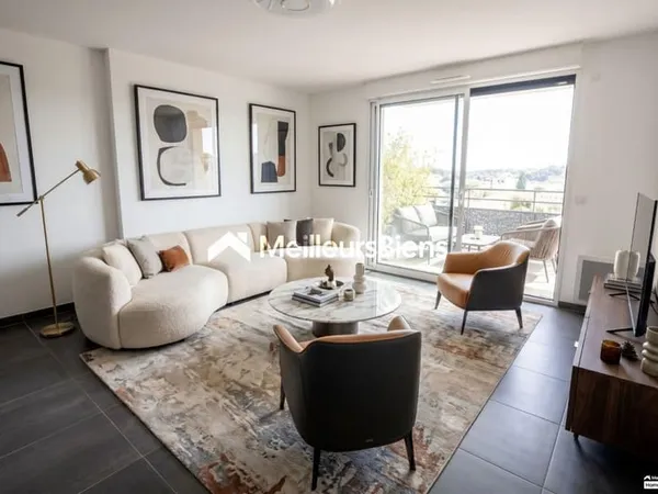 LA CIOTAT - QUARTIER LE GAROUTIER - APPARTEMENT 82 M² - 3 CHAMBRES - TERRASSE - 2 BOX - 2E ETAGE/3 -