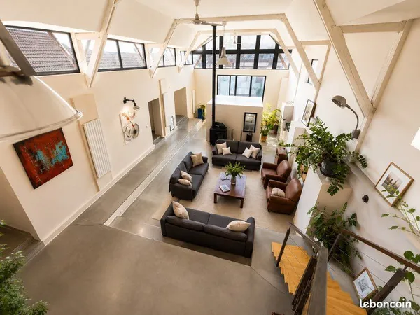 Maison de ville d'architecte - 286 m² - Un bien d'exception quartier recherché Maladrerie