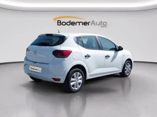 Dacia Sandero sce 65 — photo 5