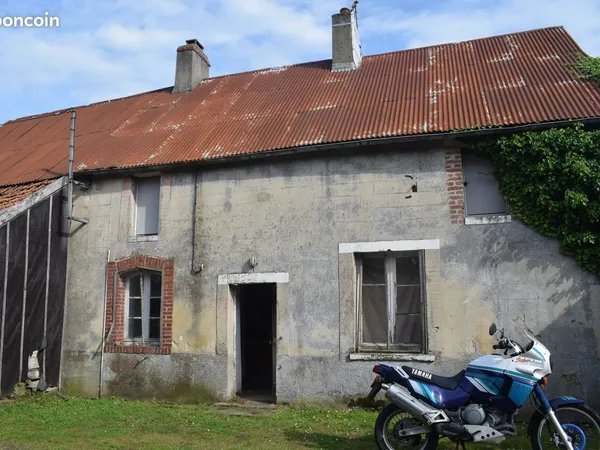 PERIERS Maison ancienne sur Terrain de 3644 m2 99 850 euros