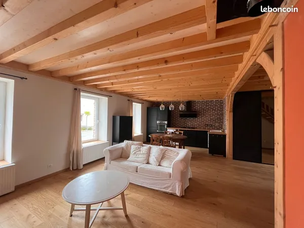 MAISON MEUBLÉE DE 80 m² AVEC TERRASSE ET GARAGE