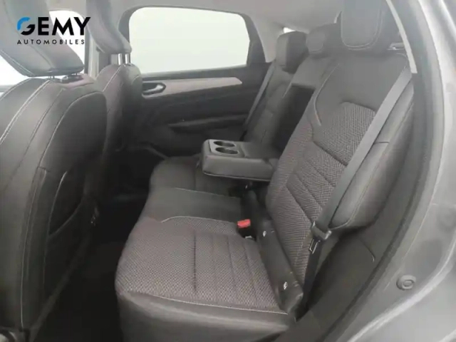 Renault Arkana mild hybrid 140 edc fap - 22 — photo 40
