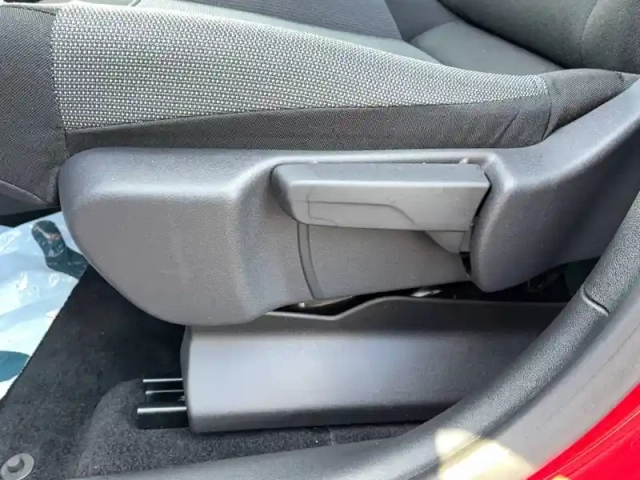 Citroën C3 Aircross puretech 130 s&amp;s eat6 — photo 32