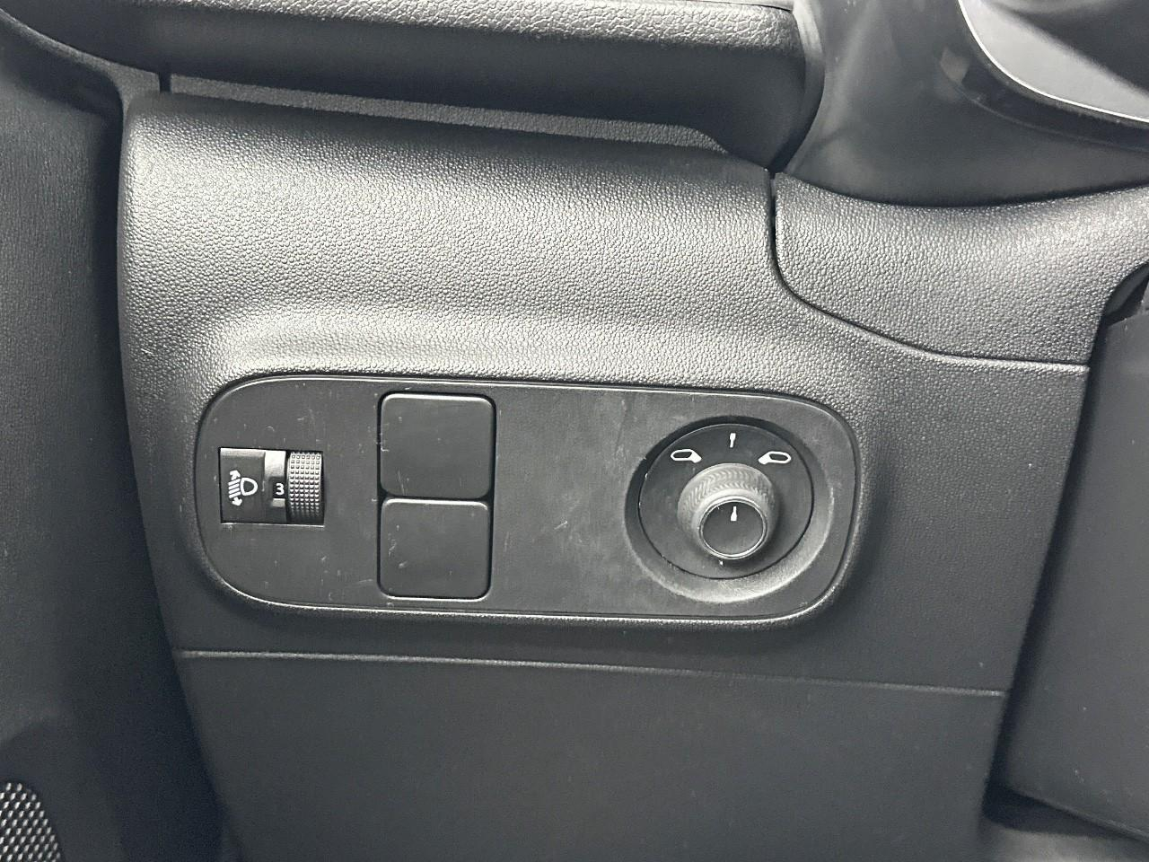 Citroën C3 bluehdi 100 bvm6 you — photo 16