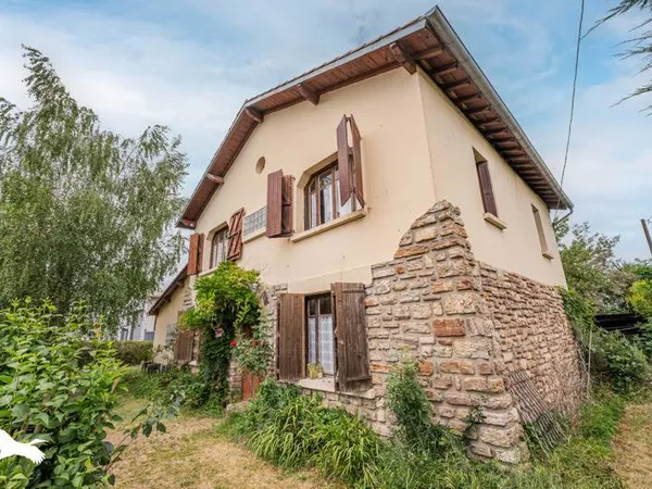 Maison 8 pièces 126 m²