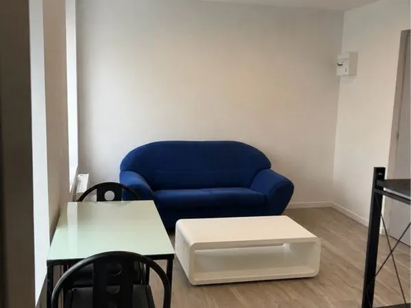 Appartement meublé à loué