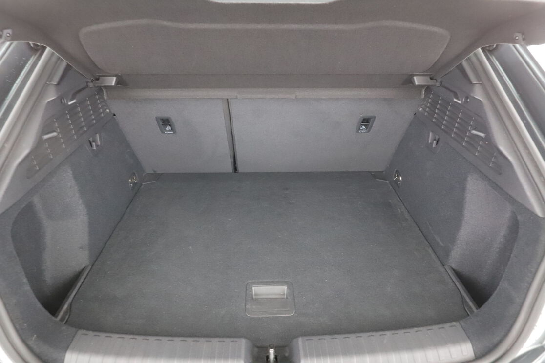 Audi A3 Sportback 35 TFSI mHEV S Line S Tronic 7 — photo 16