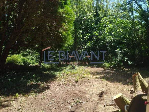 Terrain constructible 800 m²