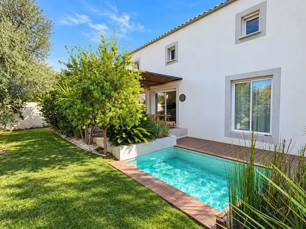 Maison 5 pièces 151 m²