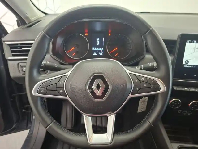 Renault Clio blue dci 100 - 21n — photo 3