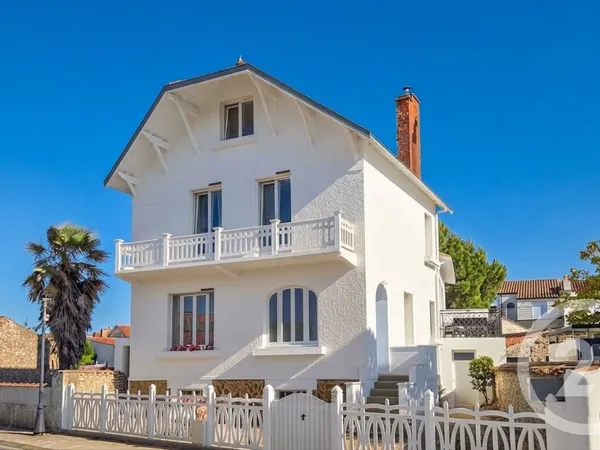 Maison 7 pièces 137 m²