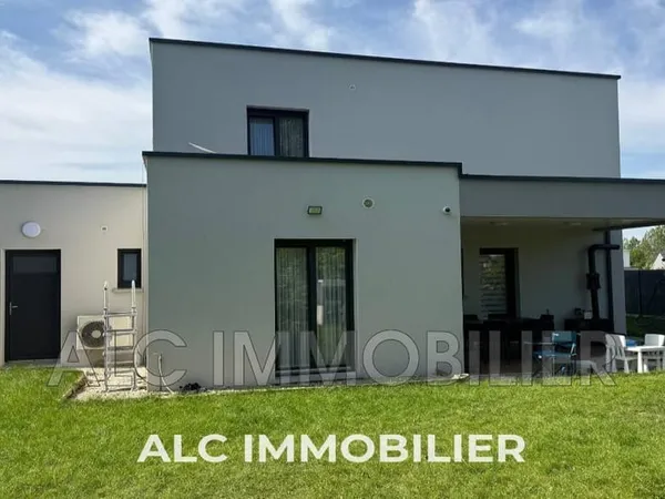 Maison 4 pièces 148 m²