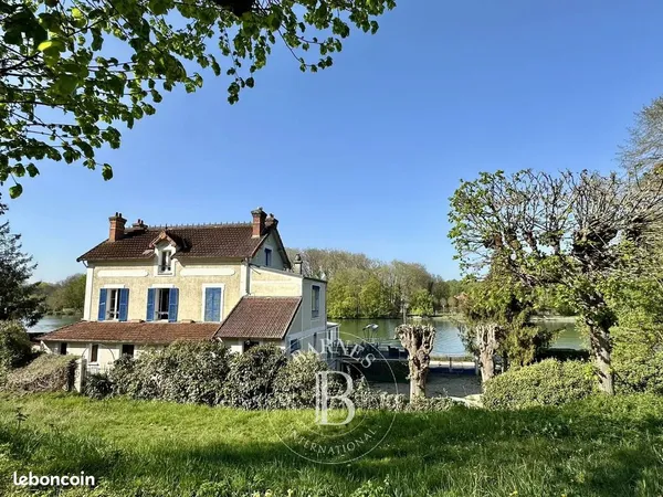 Propriété 12 pièces 320 m²