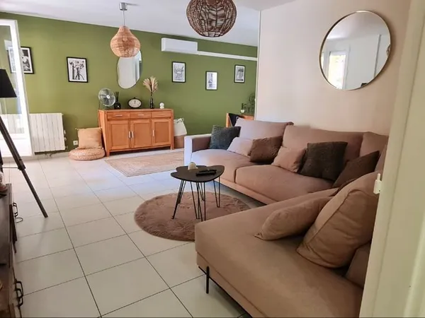 T3/T4 RDJ Hyères Costebelle 78 m2