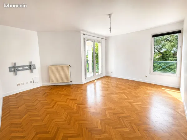 4 Pièces - ascenseur - Parking - Balcon