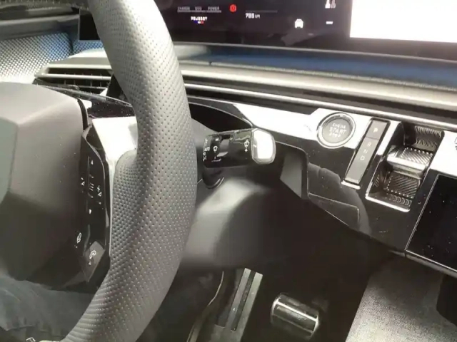 Peugeot 3008 electrique 210 ch 73 kwh — photo 15